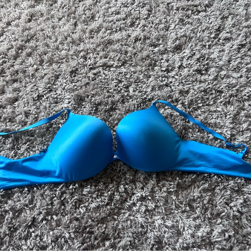 Victoria's Secret So Obsessed push-up